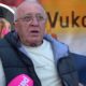 ZABRANE I DRAMA NA KONCERTU U VUKOVARU: Era Ojdanić otkrio kroz šta su prošli on i Nada Topčagić, jedan metak promenio sve (AUDIO) – koncert u Vukovaru