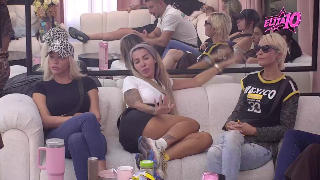 KONFLIKT ZA CRNIM STOLOM: Poršelina optužila Aneli za ponižavanje, Car joj poručio da se spremi za izbacivanje (VIDEO) – odnos Aneli i Cara