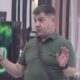 NEPOKOLEBLJIVI IVAN MARINKOVIĆ DEMOLIRAO OSAKČIĆA: Zadrugar mu zapušio usta komentarima, Marko ostao bez reči (VIDEO) – neposoban je on da ima taktiku