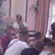 PORŠELINA UDARILA NA KARIĆA PRED SVIMA: Izjavila da je zaljubljen u Anđelu, a zatim ga pecnula za poruke – reakcije u Beloj kući ne prestaju (VIDEO)