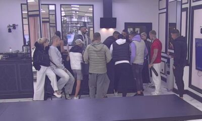 TAKMIČARSKI DUH ZAVLADAO BELOM KUĆOM: Muškarci iz Elite 10 odmerili snage u obaranju ruku, pitanje najjačeg ostalo otvoreno (VIDEO) – obaranje ruku u Eliti 10