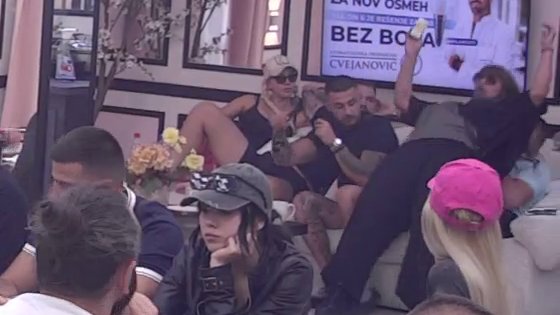 HAOS U BELOJ KUĆI: Miljana Kulić pala na Malog Velju, njegov jauk odjeknuo Elitom (VIDEO) – pad Miljane Kulić na Malog Velju