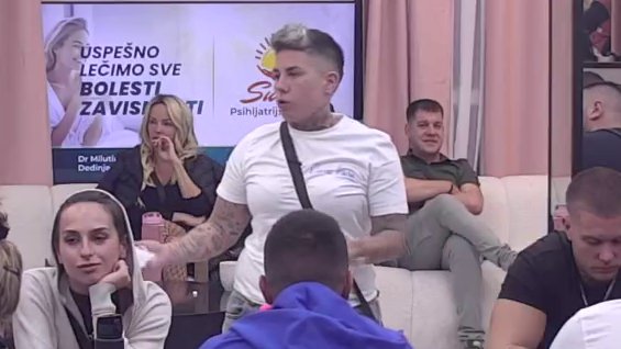 MASKE PADAJU U BELOJ KUĆI: Matora pokrenula pitanje o istini između Mateje i Sandre, zadrugari ne kriju iznenađenje (VIDEO) – odnos Mateje i Sandre