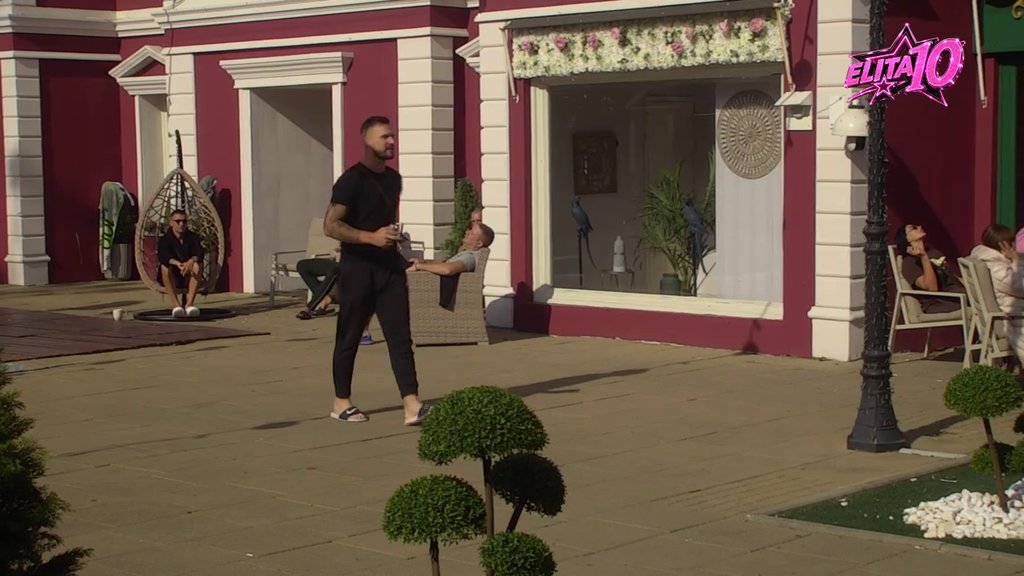 OSMAKČIĆ PODIGAO TENZIJU U ELITI: Marko javno prozvao Aneli, a onda otkrio ko su mu sve verenice (VIDEO) – Osmakčić Aneli Elita