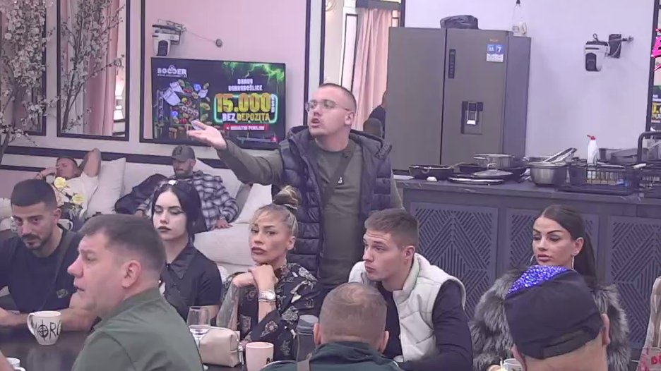 SUKOB U ELITI: Dačo udario na Cara zbog Aneli, pale teške reči u Beloj kući – evo šta je sve izrečeno (VIDEO)
