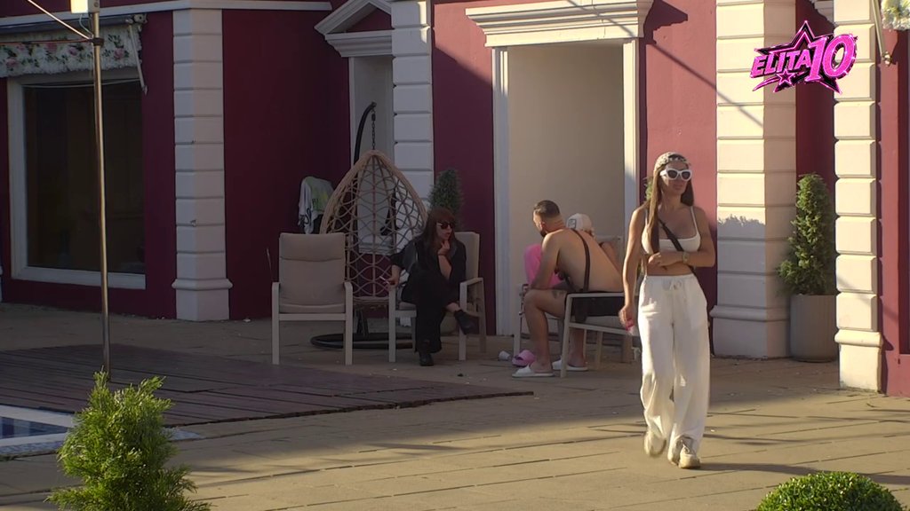 SUKOBI SE ZAHUKTAVAJU U ELITI: Miljana Kulić i Marko Osmakčić udruženim snagama napali Aneli Ahmić i Filipa Cara, reči poletele kao strele (VIDEO) – napad u Eliti