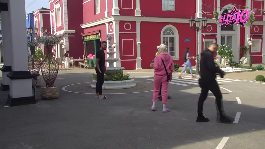 URAGAN EMOCIJA U BELOJ KUĆI: Marko Osmakčić zabranio Gloriji Jelovac odlazak u prodavnicu, reakcija zadrugarke iznenadila sve (VIDEO) – sukob u prodavnici