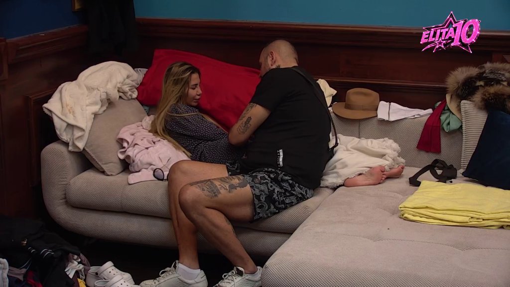 SUKOB ZBOG PSA I PAŽNJE: Aneli Ahmić odbila Filipa Cara za ples posle ljubomore na Snupija (VIDEO) – ljubomora zbog Snupija