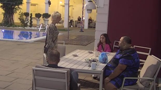 HLADAN PREOKRET U ODNOSU JASENKE I ANĐELE: Zadrugarka prekinula prijateljstvo bez emocija, evo šta je sve izgovorila (VIDEO)