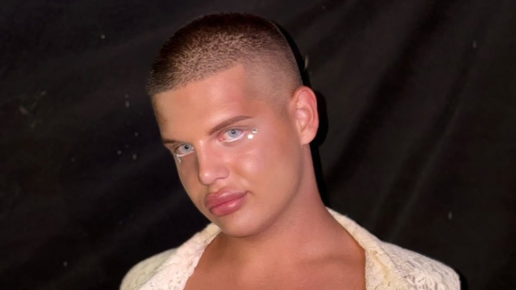 KARLO OTKRIO SVE O POVRATKU NA ONLYFANS: Ponovo pokreće profil nakon Elite, planira život u Beogradu na vodi (VIDEO) – Karlo Only fans