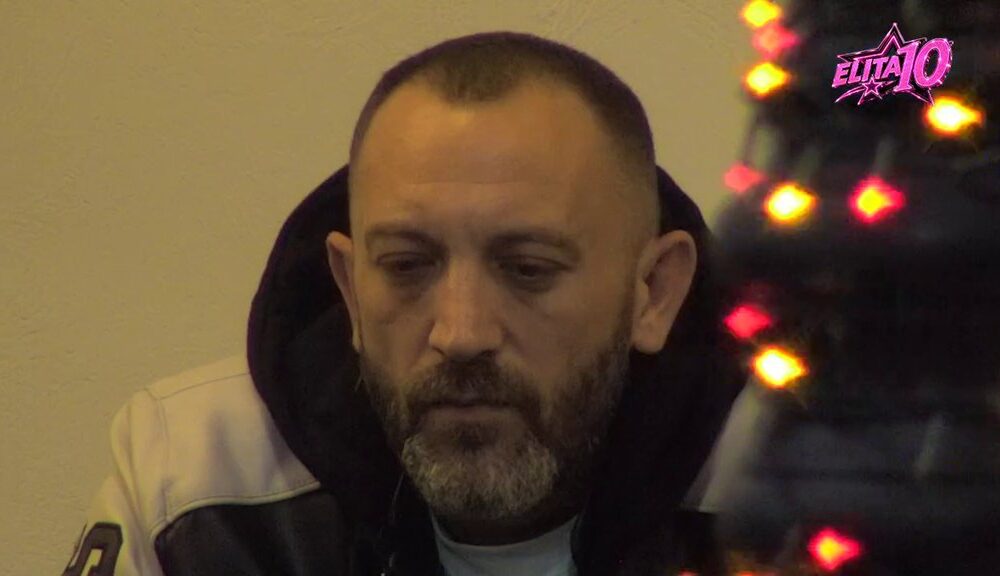 SUKOB NA ŽURKI U BELOJ KUĆI: Uroš Stanić priznao da se oseća iskorišćenim, Milan Popov ga izbegava posle poljupca (VIDEO) – poljubac Uroša Stanića i Milana Popova