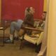 SVAĐA SE PRETVORILA U OBRT: Aneli sela Caru u krilo usred rasprave, Filip zaboravio na sve uvrede (VIDEO) – tema Aneli i Filip Car