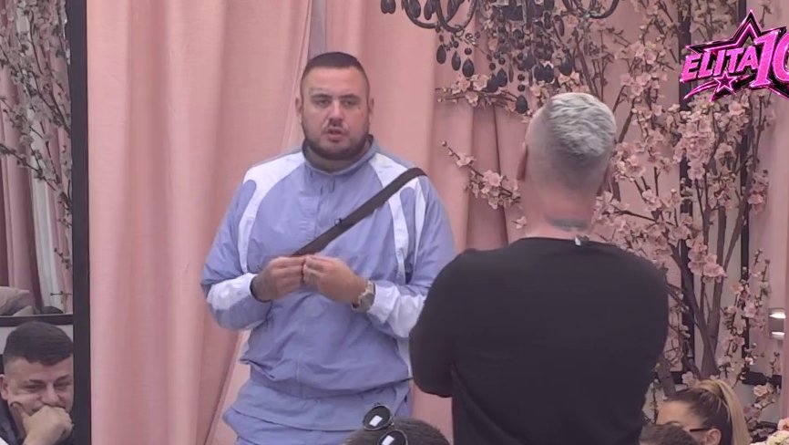 ŽESTOK OBRAČUN U BELOJ KUĆI: Car razotkrio Anđelu Đuričić, otkriveni novi detalji iz Crikvenice (VIDEO)