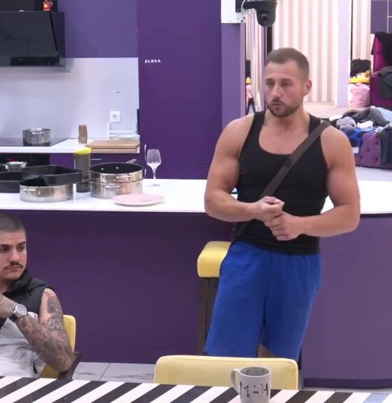 MAHIR PJNIĆ RAZOTKRIO ČETIRI TIPOVA U ELITI: Svrstao učesnike, njegove reči pogodile Odabrane, reakcije ne prestaju (VIDEO) – četiri kategorije u Eliti