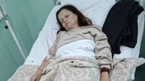 OPORAVAK POSLE TEŠKE OPERACIJE: Mala Cana otkrila detalje terapije, a ishod analiza još nije poznat (FOTO) – zdravstveno stanje Male Cane