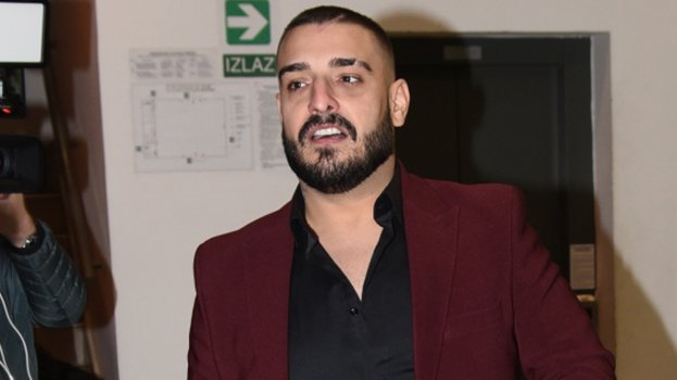 PREŽIVEO NEMOGUĆE, DAN KOJI MU JE PROMENIO SVE: Darko Lazić podelio potresnu fotografiju sa nesreće, otkrio kroz kakvu borbu je prošao (FOTO) – dva posto šanse da preživi