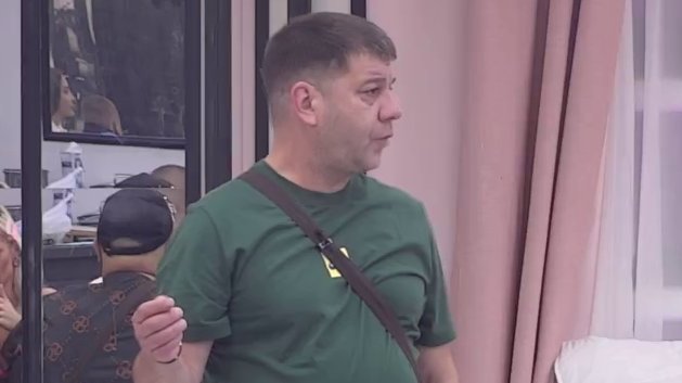 SUČELJAVANJE U BELOJ KUĆI: Aneli povukla kočnicu, Ivan Marinković žestoko komentarisao odnos Anđele i Cara (VIDEO)
