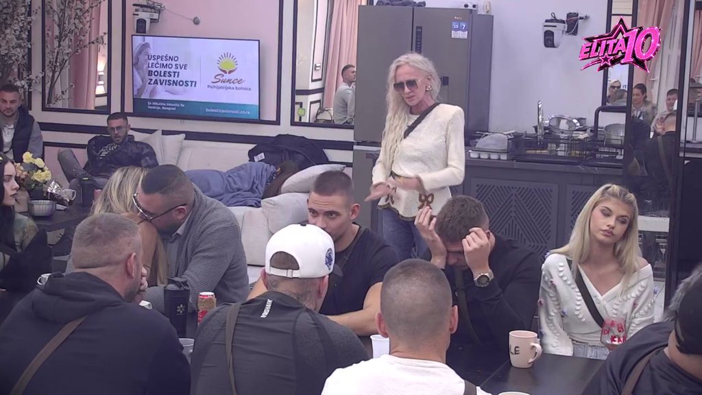 BEBA DOL UDARILA NA ANĐELU TOKOM NOMINACIJA: Detaljno joj zamerila odnos sa Jasenkom i Burekom, a potom poslala jasnu poruku pred svima (VIDEO) – Bebi Dol nominacije