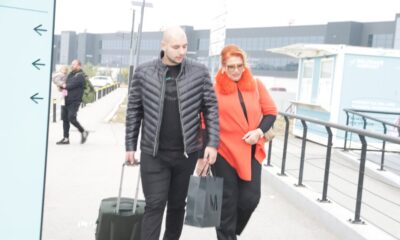 ĆANA UDARILA NA KOLEGE SA ESTRADNE SCENE: Stigla sa nastupa u Beograd, otkrila šta misli o honorarima i vašarima (FOTO) – Ćana o zaradi na vašaru