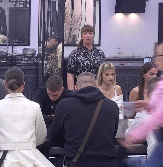 MILJANA UDARILA NA CARA U NOMINACIJAMA: Otvoreno prozvala Filipa zbog odnosa sa Anđelom, Aneli bila samo rezerva? (VIDEO) – nominacije u Eliti