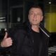 PREOKRET NA ESTRADI: Bata Zdravković posle duge pauze uhvaćen na aerodromu, evo kako danas izgleda (FOTO) – Bata Zdravković na aerodromu