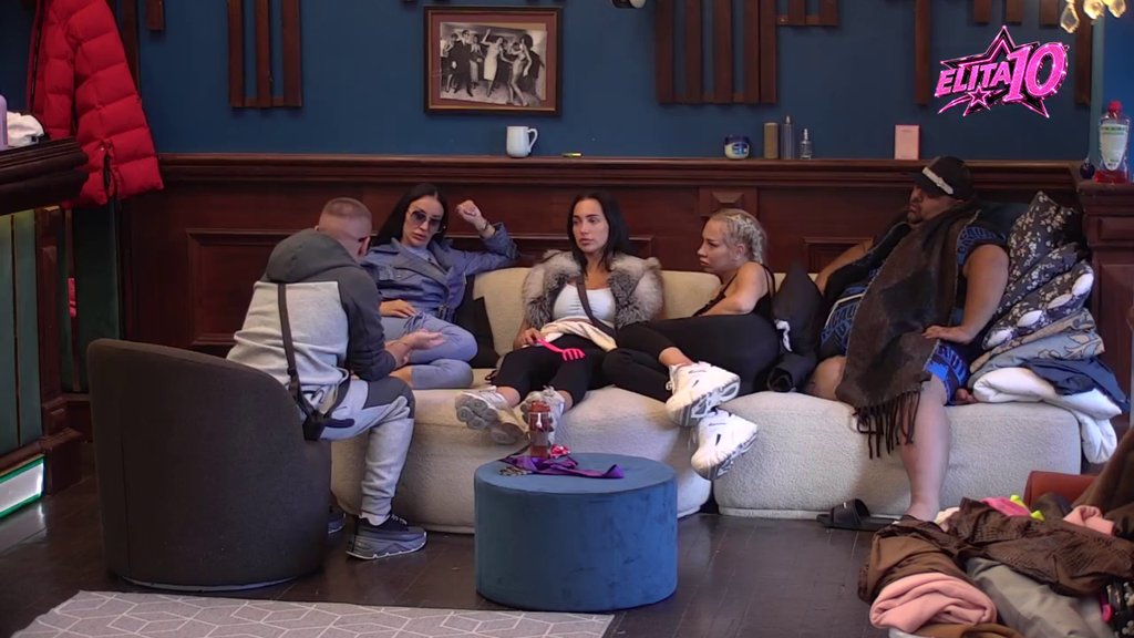 MASKE PADAJU U RIJALITIJU ELITA: Dača otkrio zašto klan oko rehaba koči romansu Laure i Đukića, sprema li se novi par? (VIDEO)