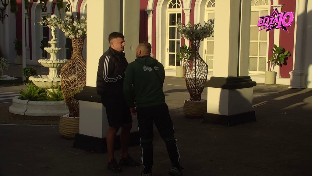 MASKE PADAJU U ELITI: Terza raskrinkao aferu sa Slađanom Krnjajić, Mahiru otkrio sve detalje (VIDEO)