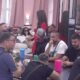 MASKE PADAJU U ELITI: Slađana Krnjajić deli izvinjenja i male budžete, takmičari ne skrivaju reakcije (VIDEO) – podela budžeta u Eliti 10