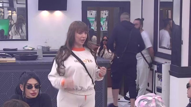 PLJUŠTE PROZIVKE U ELITI: Miljana Kulić otvoreno udarila na Ivana Marinkovića, a zadrugari ne ostaju dužni (VIDEO)