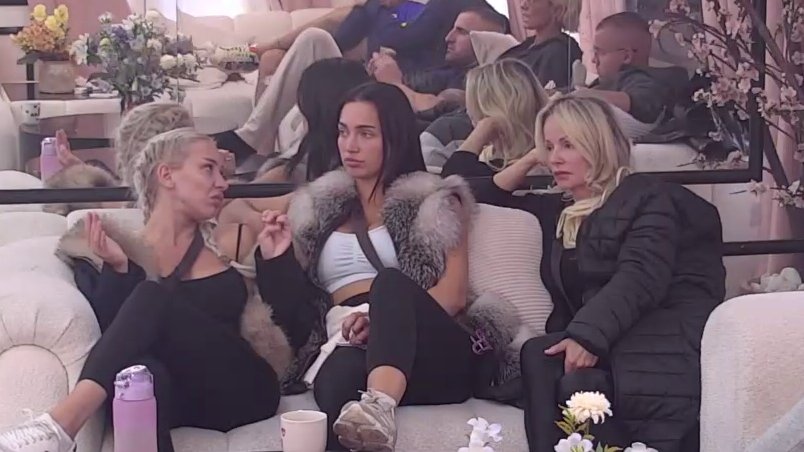 RAZOČARANJE U BELOJ KUĆI: Glorija Jelovac otkrila šta misli o Terzi, a njene reči sve ostavile bez teksta (VIDEO) – Glorija Jelovac razočarana u Terzu