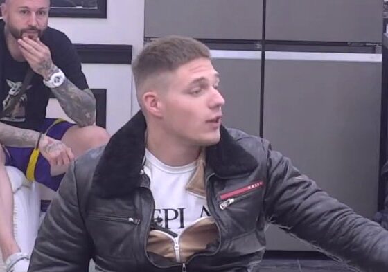 ŽESTOKA OPOMENA U BELOJ KUĆI: Ivan otvoreno prozvao Velju zbog ponašanja, svi zadrugari slušali šta ima da mu kaže (VIDEO) – sukob u Eliti