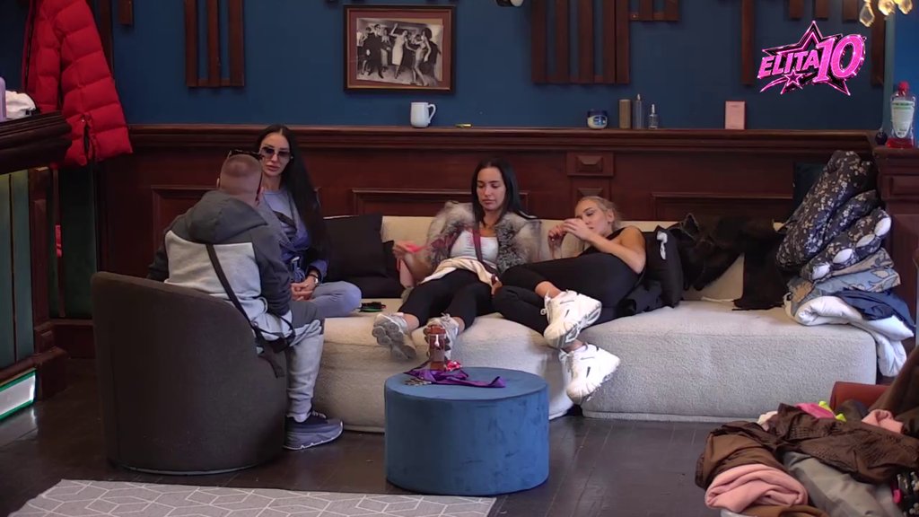 ŽESTOKA PALJBA U ELITI: Laura, Dača i Poršelina optužile Anđelu za vezu sa Filipom Carom, a Karić postao glavna tema (VIDEO) – veza Anđele i Filipa Cara