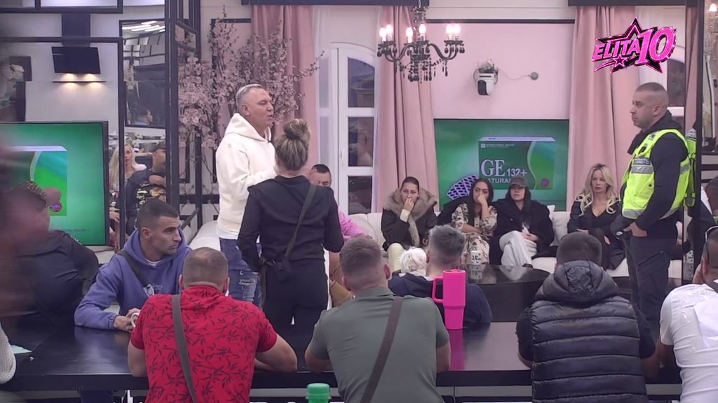 CAR UDARIO NA BILJANU PRED SVIMA: Filip Car žestoko osudio Biljanino ponašanje, optužio je za loš primer ćerki (VIDEO) – uvrede lete kao konfete