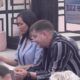 SUKOB LAURE I IVANA ZAPALIO BELOJ KUĆI: Laura priznala da nije materijalista, Ivan joj postavio pitanje koje je sve iznenadilo (VIDEO) – materijalizam u Eliti
