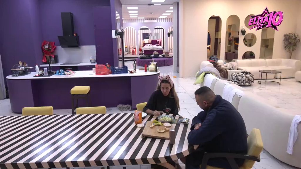 IDILA POSLE BURNE SEZONE: Aneli i Car uživaju kao pravi par, večera i poljupci obeležili veče u Eliti (VIDEO) – Aneli i Car u Eliti