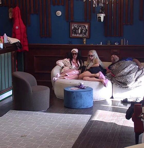 MASKE PADAJU U ELITI: Dača otkrio Gloriji detalje o ponašanju Terze, Jelovčeva burno reagovala (VIDEO)