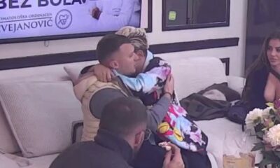 PREOKRET U ELITI: Stefan Karić zaboravlja stare sukobe i pruža podršku Urošu pred kamerama (VIDEO)