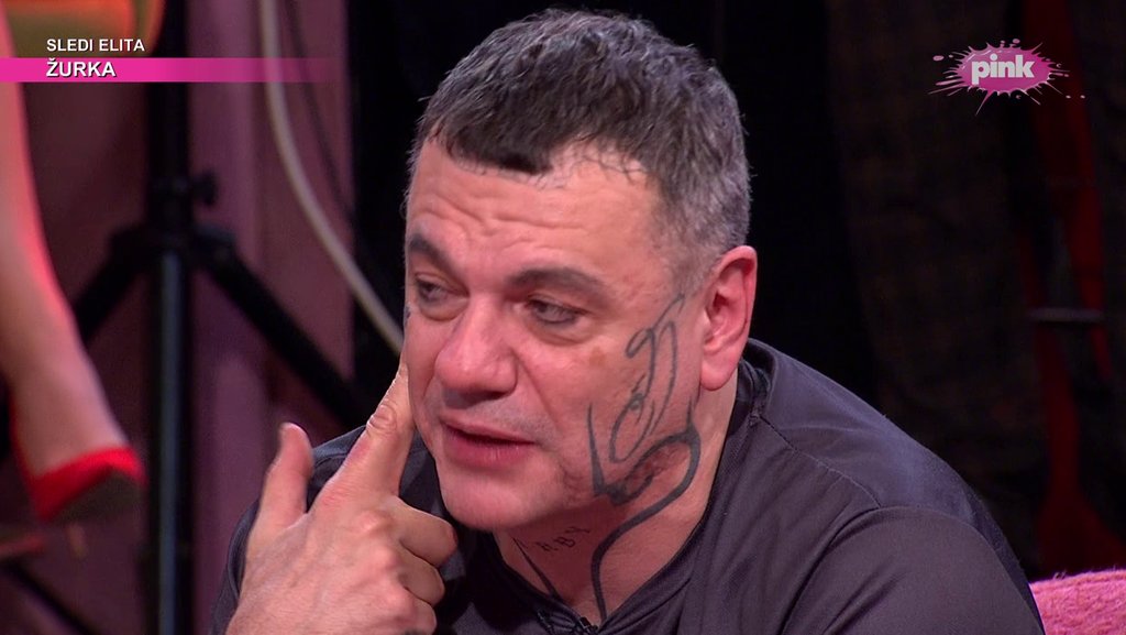 PRIZNANJE KOJE NIKO NIJE OČEKIVAO: Aca Amadeus otkrio kako su tetovaže na licu promenile njegov život, jedno ime ima posebno značenje (FOTO)