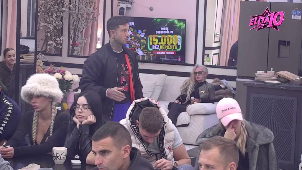 HAOS U BELOJ KUĆI ZBOG POGLEDA: Đukić uhvaćen na delu, Car pod lupom zbog Anđele – reakcije zadrugara ne prestaju (VIDEO) – pogledi u Beloj kući