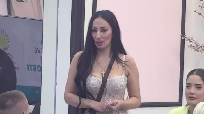 SUSRET KOJI SVE MENJA U ELITI: Maja Marković stigla među takmičare, Lepi Mića odmah prepoznao staru koleginicu (VIDEO) – Maja Marković Elita