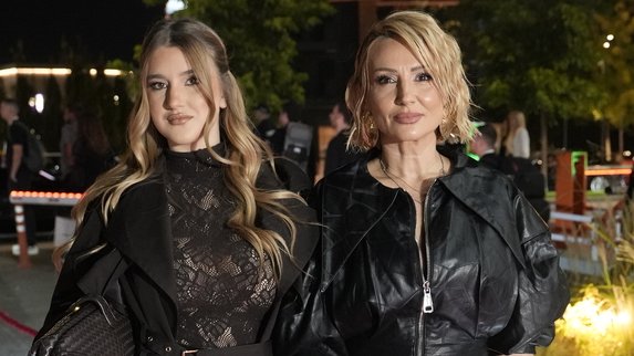 PORODIČNA ATMOSFERA PRED SLAVU: Lena Marinković otkrila kako izgleda slavska trpeza Goce Tržan, praznična toplina na svakom koraku (FOTO)