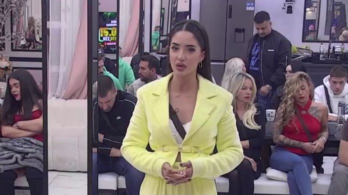 ŽESTOK OBRAČUN U PITANJIMA NOVINARA: Anđela Đuričić otkrila pravo lice Filipa Cara, reakcija zadrugara sve iznenadila (VIDEO)